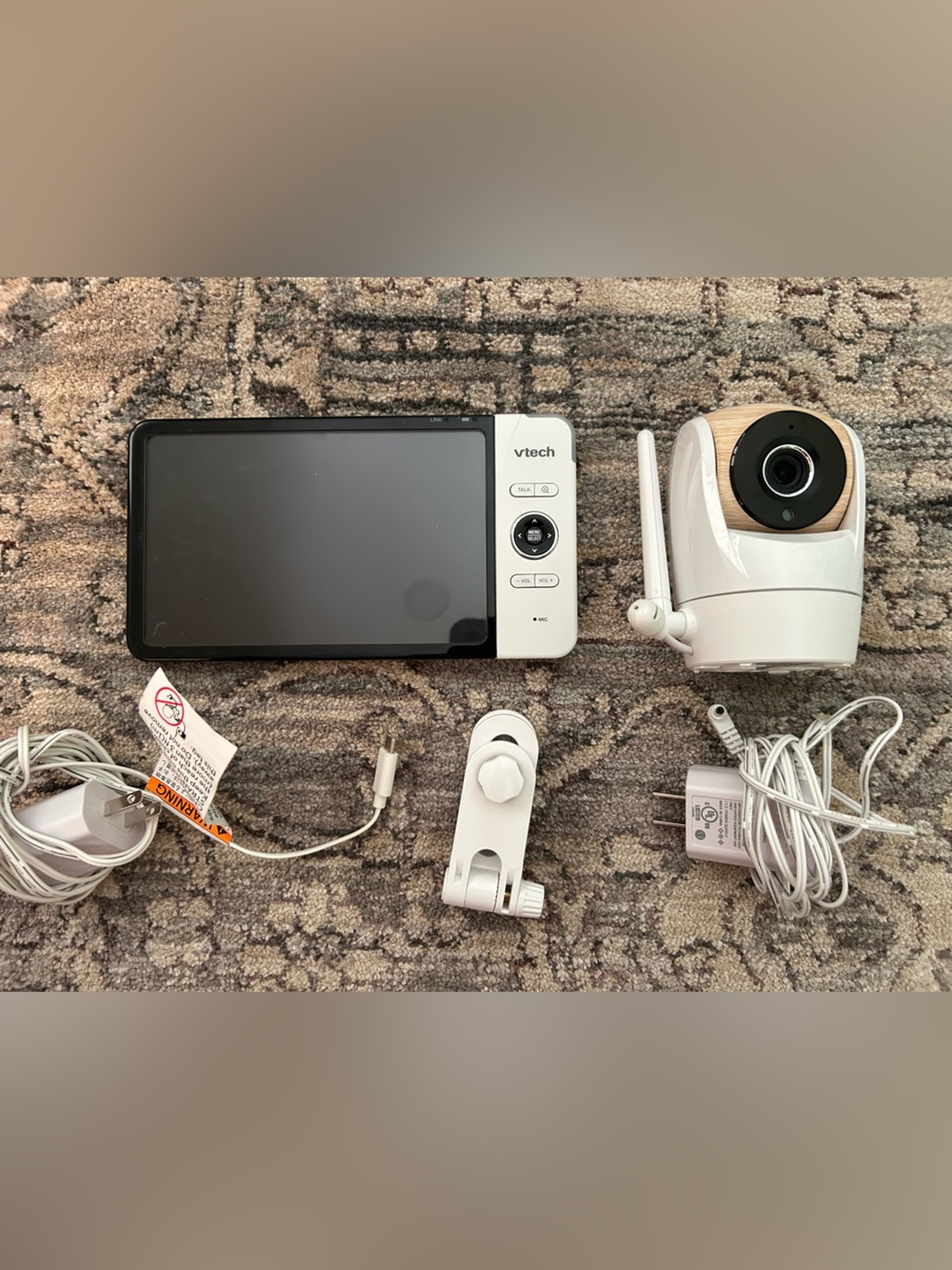 VTech Video Baby Monitor with Camera - White